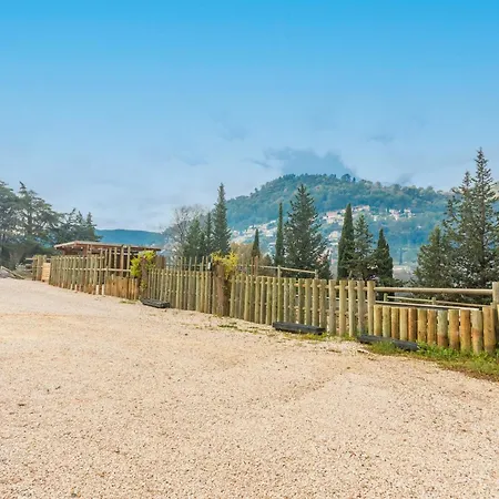 Charmante Necsilia Holiday home Sollies-Toucas