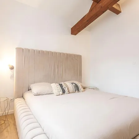 Holiday home Charmante Necsilia *